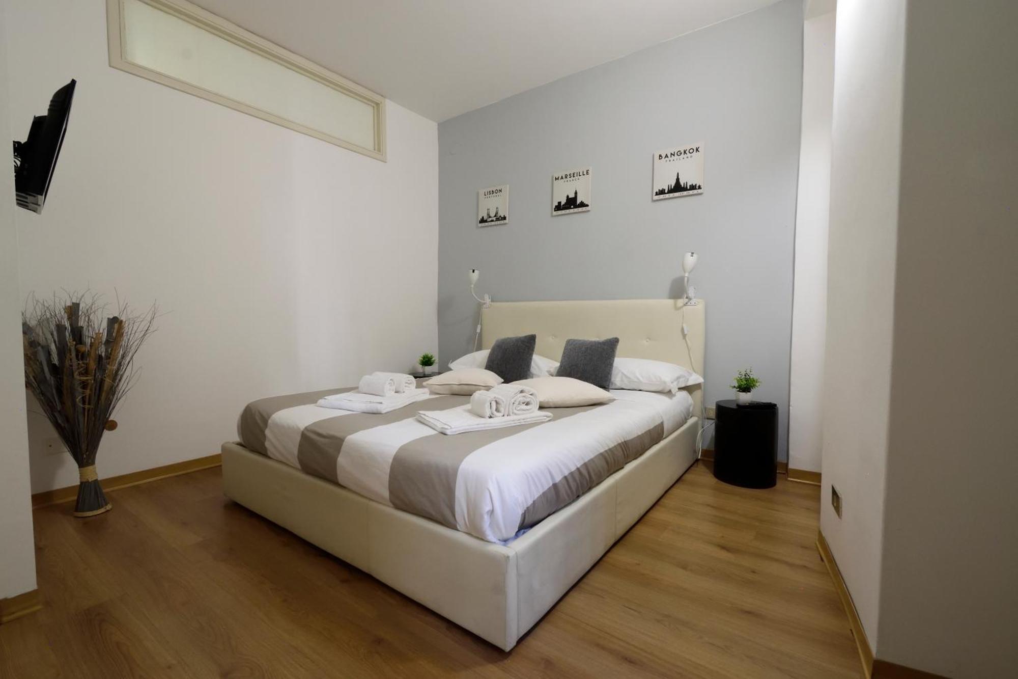 Апартаменты La Casa Di Carta In Piazza Stesicoro Катания Экстерьер фото