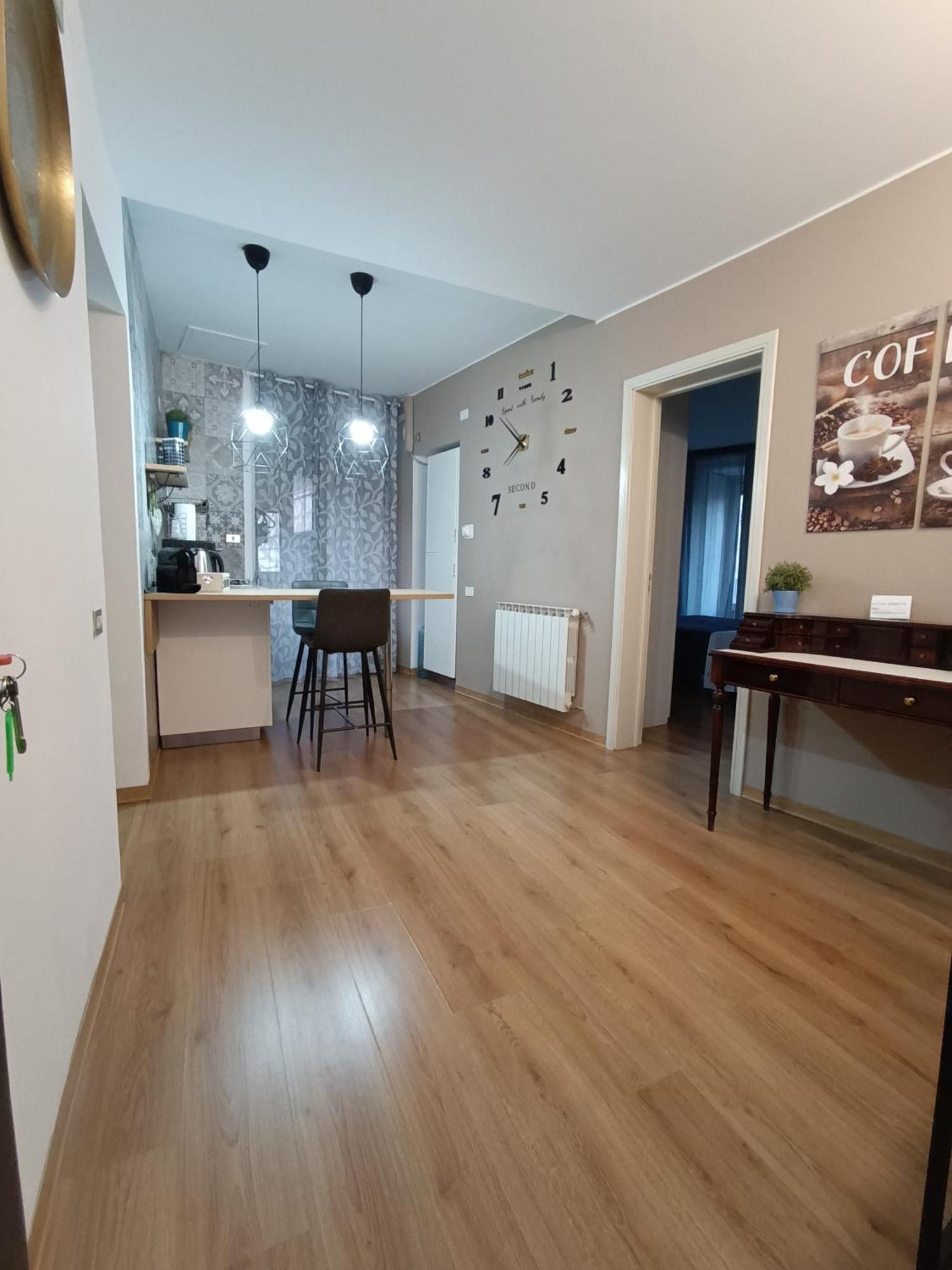 Апартаменты La Casa Di Carta In Piazza Stesicoro Катания Экстерьер фото